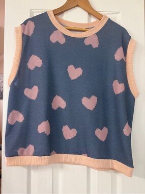 Haptics Sleeveless Heart Knit Top - Blue & Pink